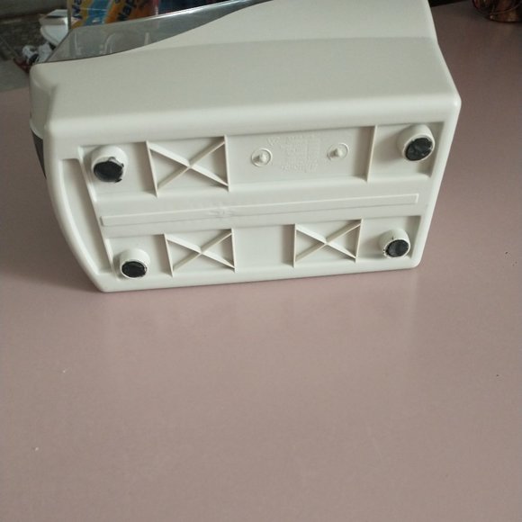 Fellowes 3.5" Diskette Holder - Picture 6 of 6